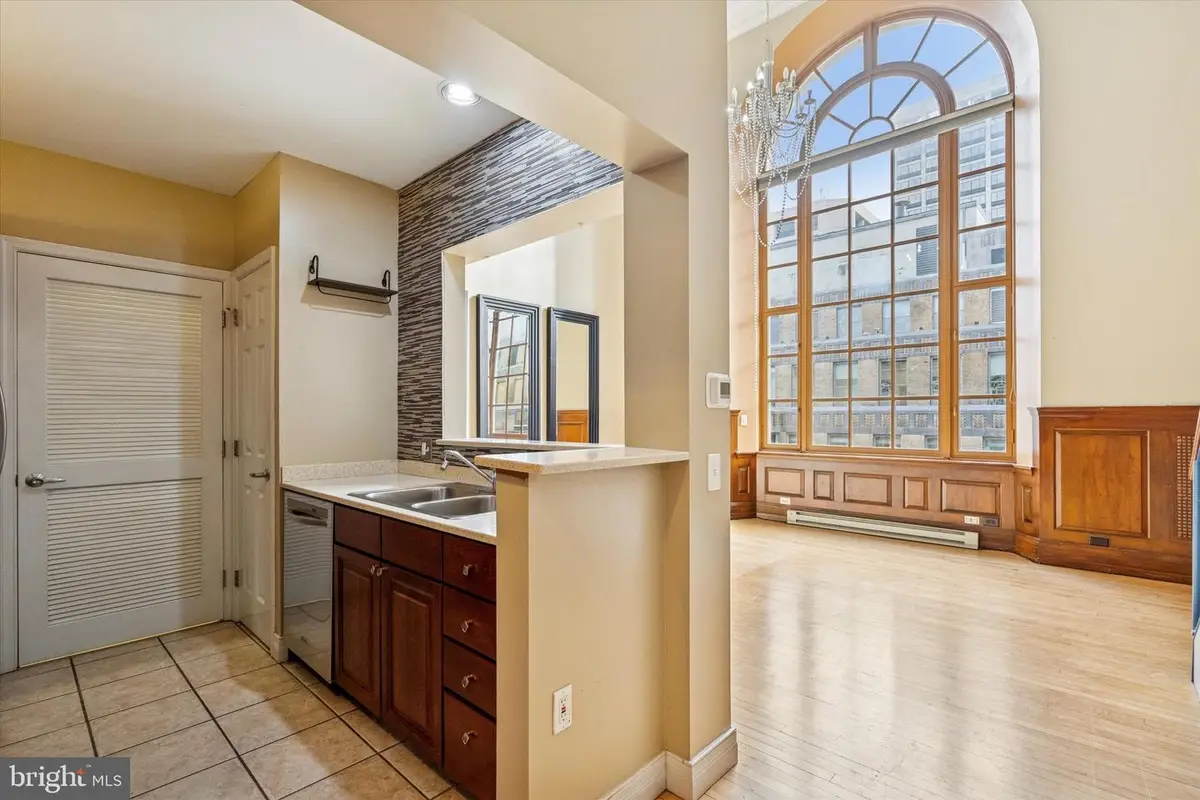 1600 Arch St #2008, Philadelphia, PA 19103 - Image #1