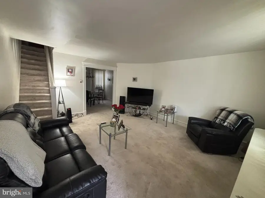 120 E Tulpehocken St, Philadelphia, PA 19144 - Image #2