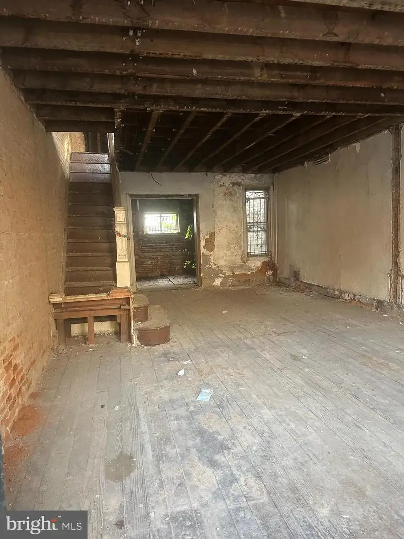 1628 Latona St, Philadelphia, PA 19146 - Image #3