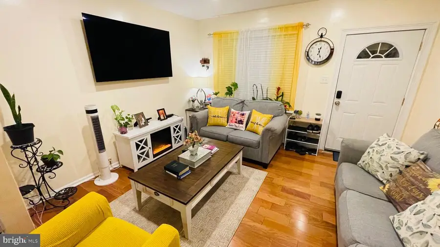 6024 Edmund St, Philadelphia, PA 19135 - Image #3