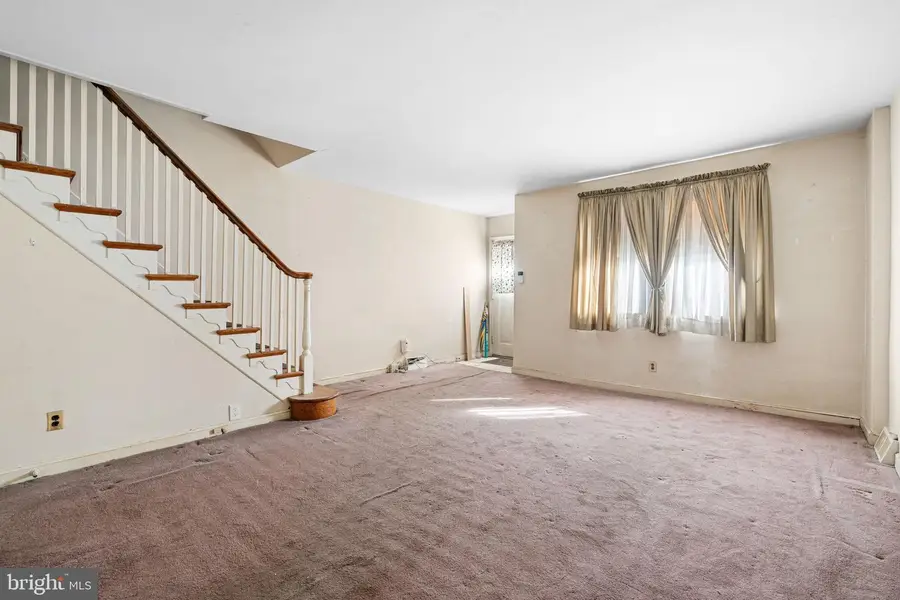 6208 Shelbourne St, Philadelphia, PA 19111 - Image #3