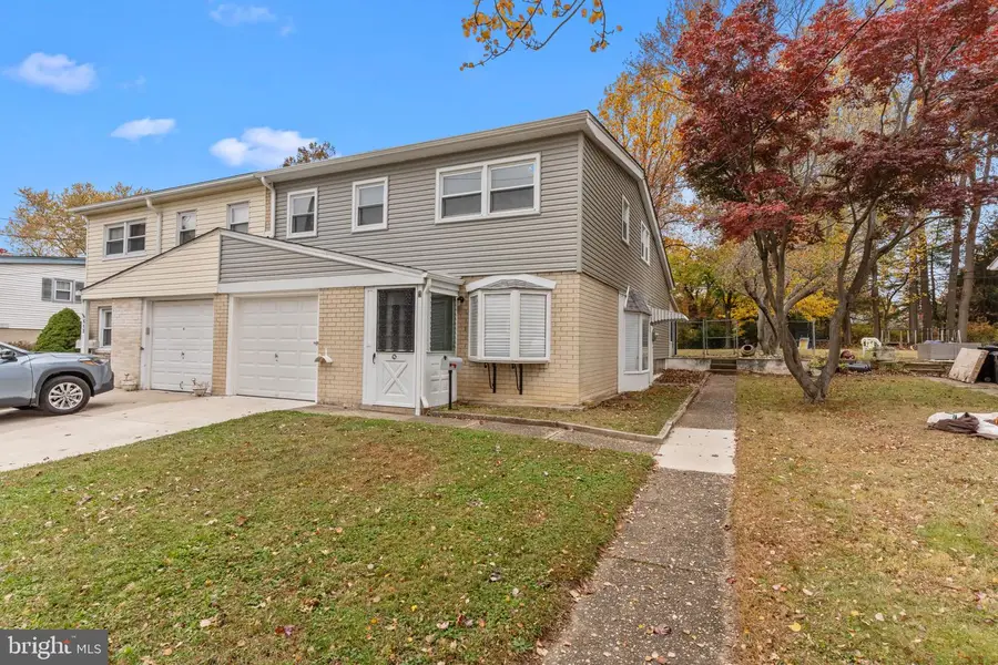 621 Artwood Dr, Philadelphia, PA 19115 - Image #3