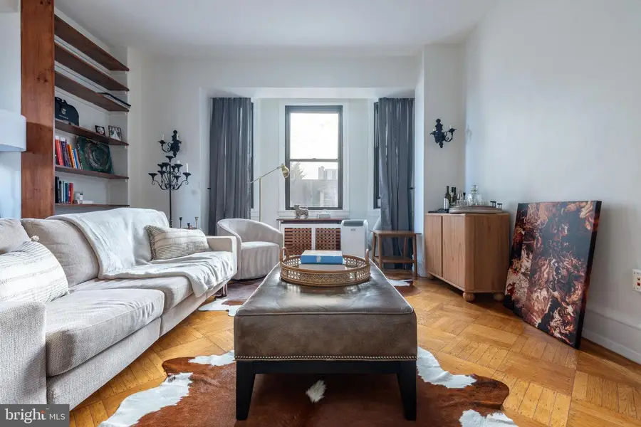 250 S 13th St #3e, Philadelphia, PA 19107 - Image #3