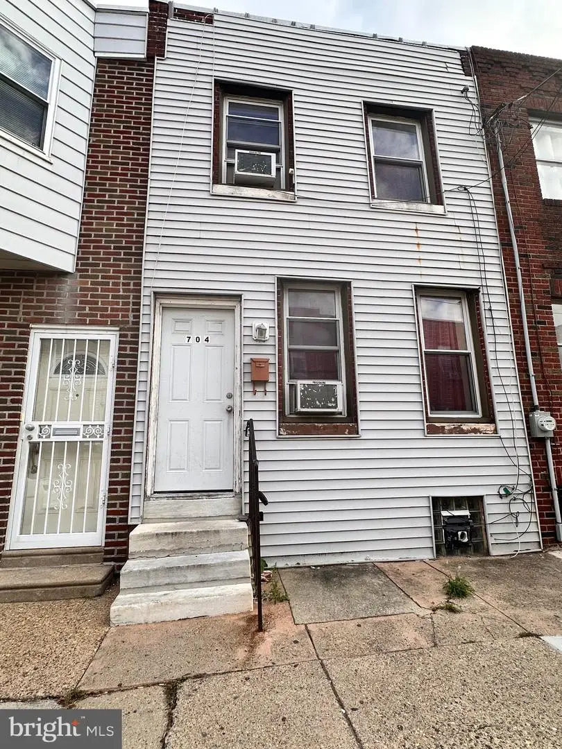 704 Mcclellan St, Philadelphia, PA 19148 - Image #1