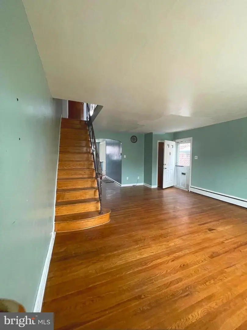 1815 Danforth Street, Philadelphia, PA 19152 - Image #2