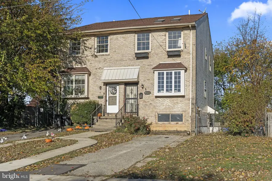 6502 Ditman St, Philadelphia, PA 19135 - Image #2