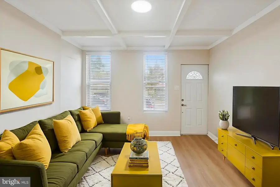 428 E Thompson St, Philadelphia, PA 19125 - Image #2