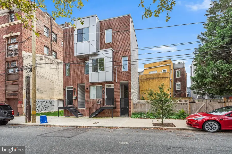 2008 S College Ave #a, Philadelphia, PA 19121 - Image #2