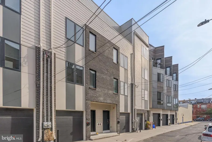 1423 S Howard St, Philadelphia, PA 19147 - Image #2