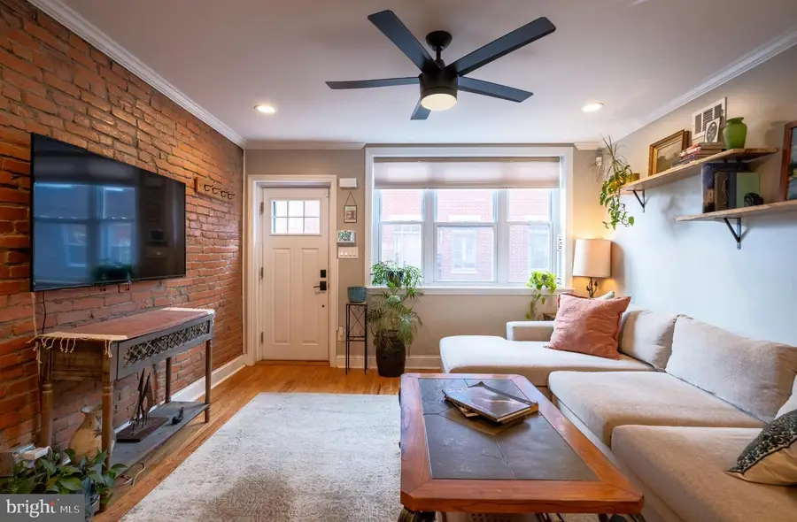 1019 Watkins St, Philadelphia, PA 19148 - Image #3