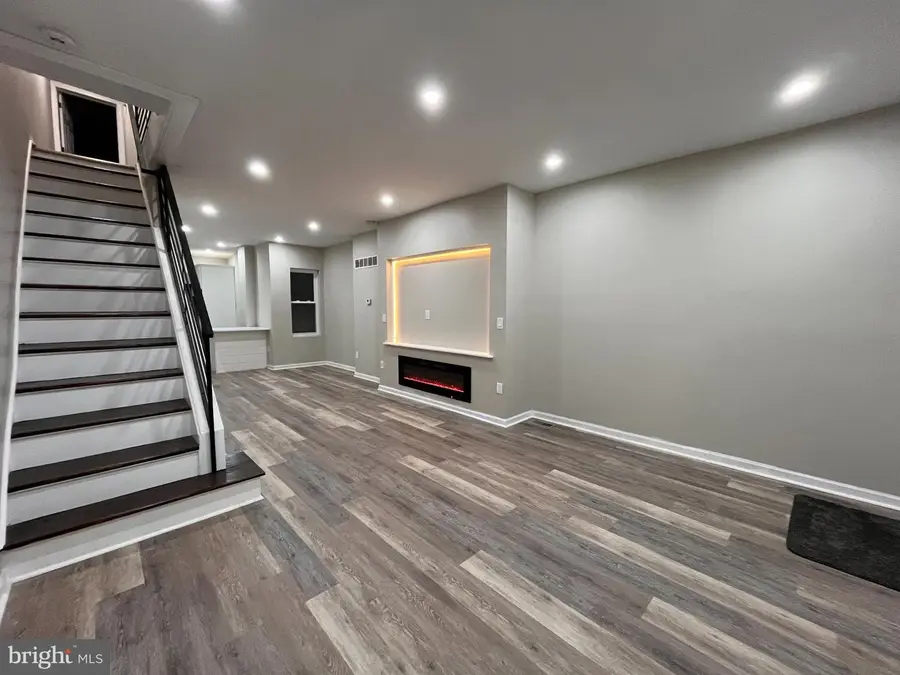 740 S 59th St, Philadelphia, PA 19143 - Image #2