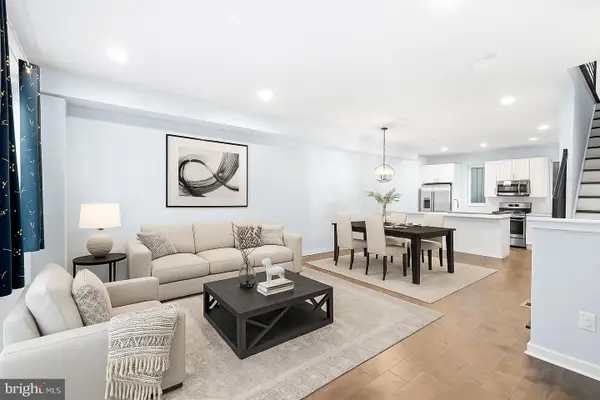 443 Shurs Ln #13, PHILADELPHIA, PA 19128