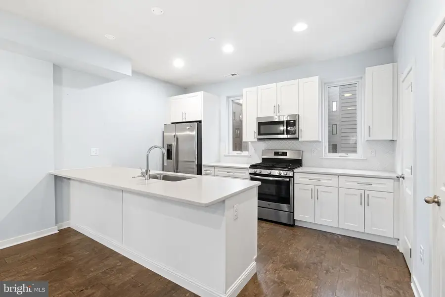 443 Shurs Ln #13, Philadelphia, PA 19128 - Image #3