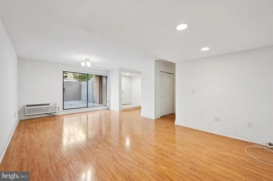 200-10 Lombard St #gu11, Philadelphia, PA 19147 - Image #3