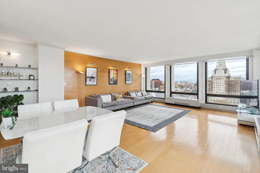 210 Locust St #15aw, Philadelphia, PA 19106 - Image #2