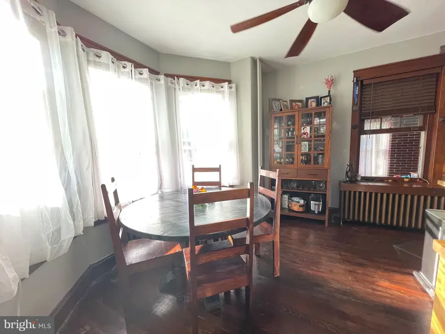 4206 Houghton St, Philadelphia, PA 19128 - Image #2