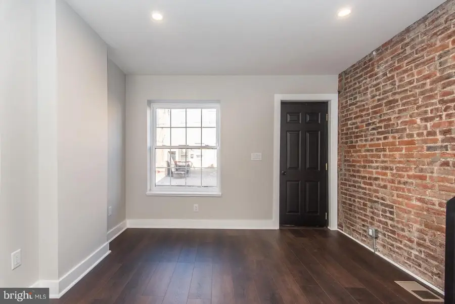 2819 Almond St, Philadelphia, PA 19134 - Image #3