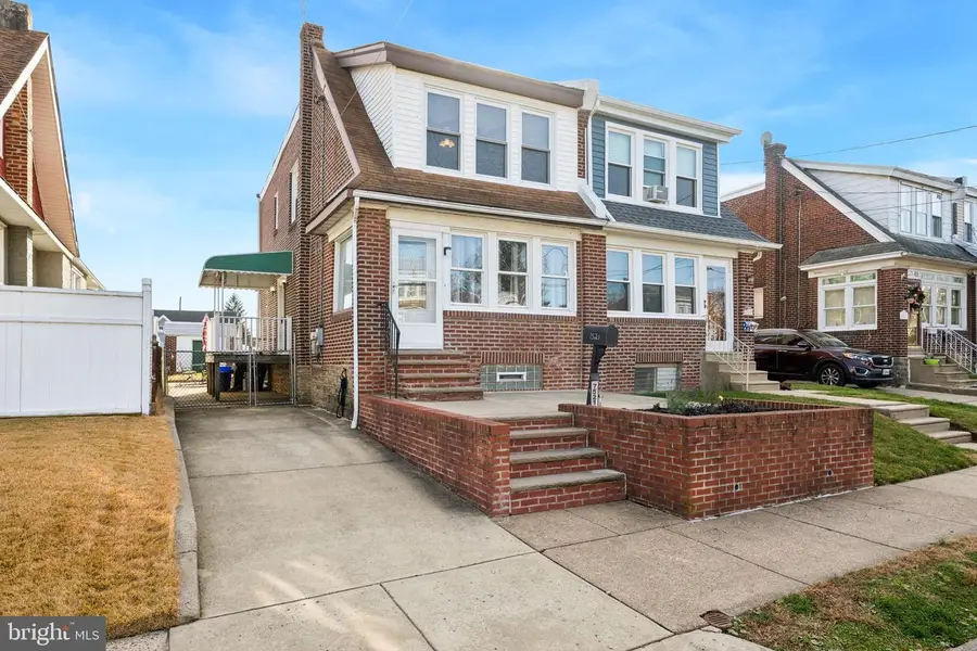 7521 Claridge St, Philadelphia, PA 19111 - Image #2