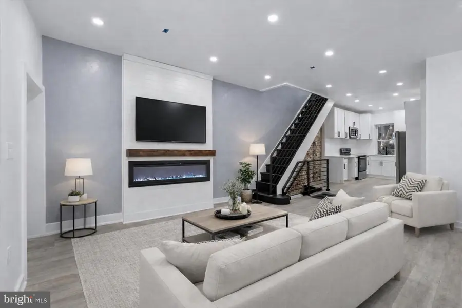 2321 Mountain St, Philadelphia, PA 19145 - #3