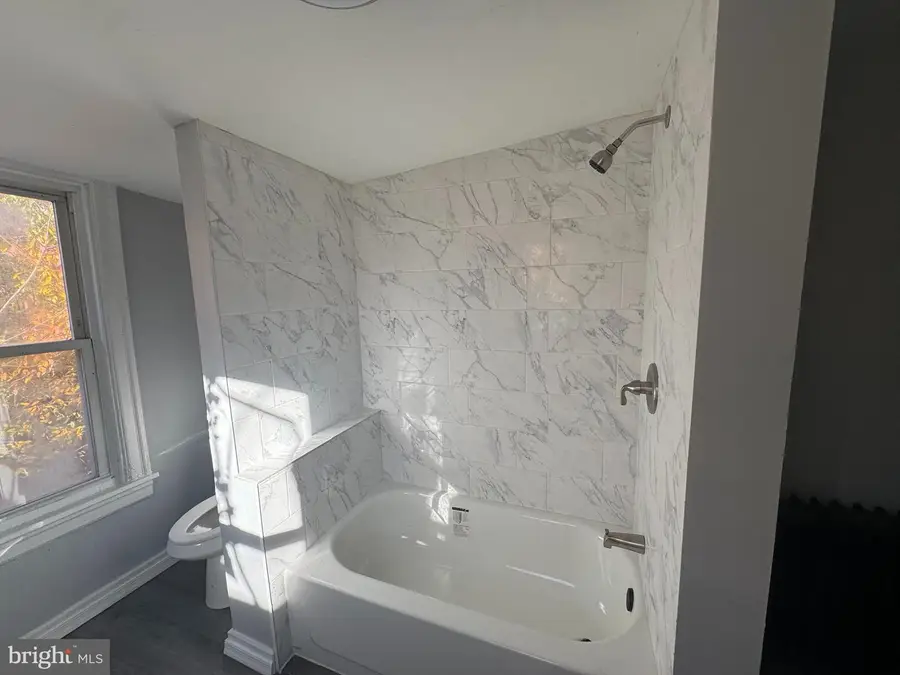 2028 Granite St, Philadelphia, PA 19124 - Image #2