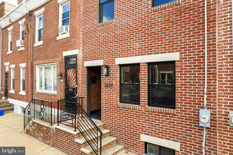 1227 S 22nd St, Philadelphia, PA 19146 - Image #2