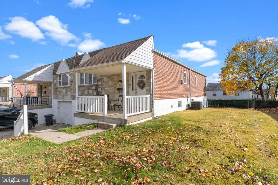 13039 Stevens Rd, Philadelphia, PA 19116 - Image #2