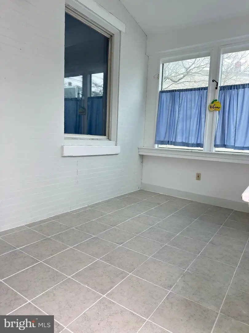 6916 Tulip St, Philadelphia, PA 19135 - Image #2