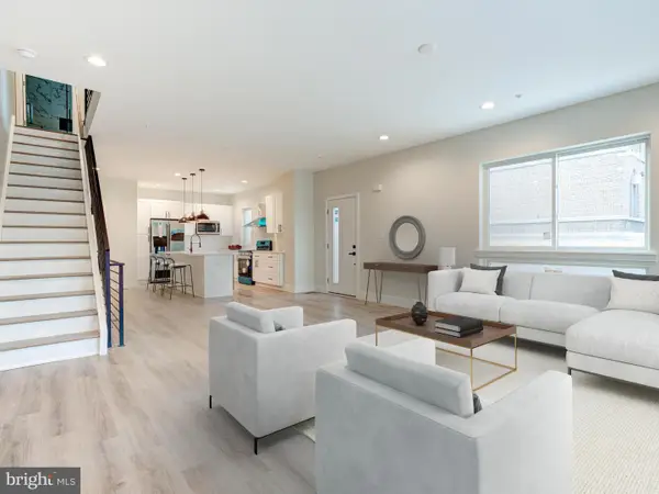 630 Moyer, PHILADELPHIA, PA 19125