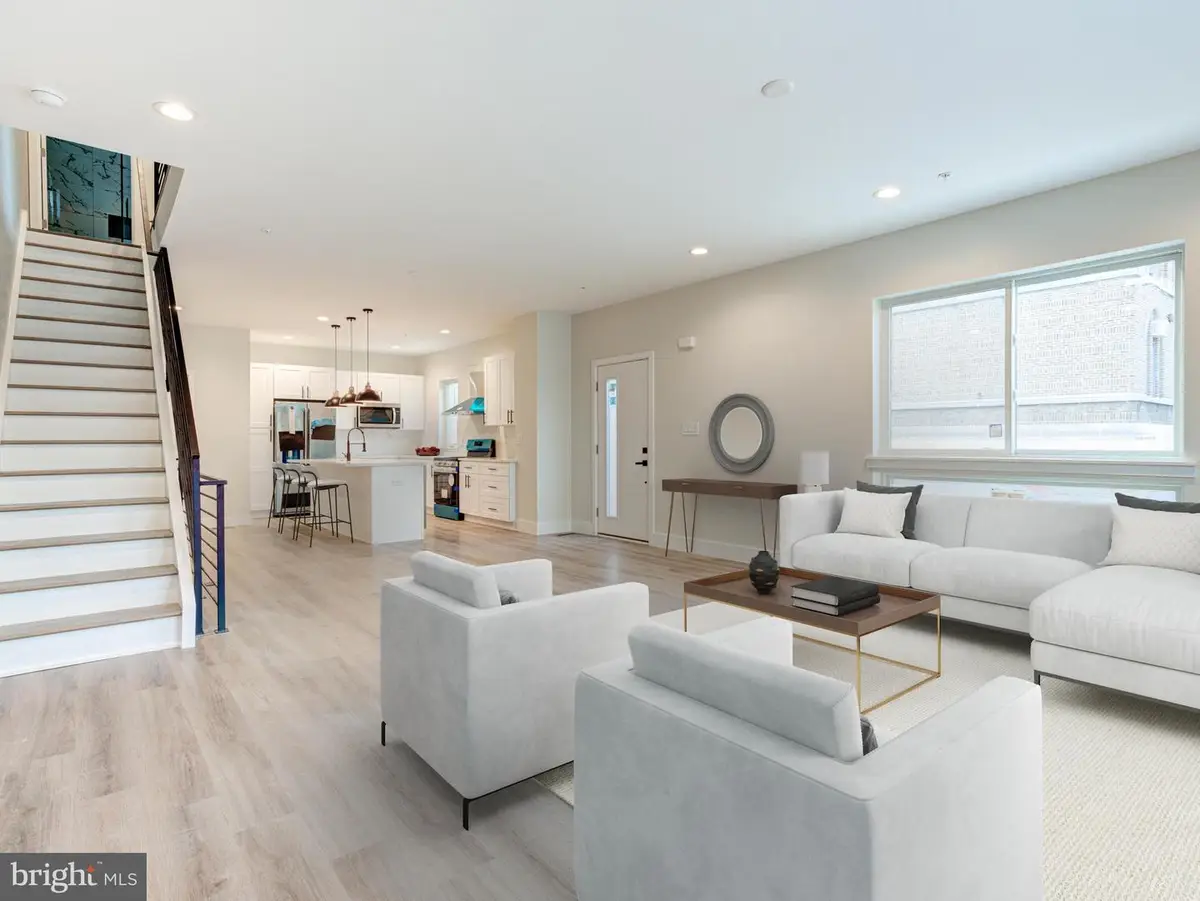 632 Moyer St, Philadelphia, PA 19125 - Image #1