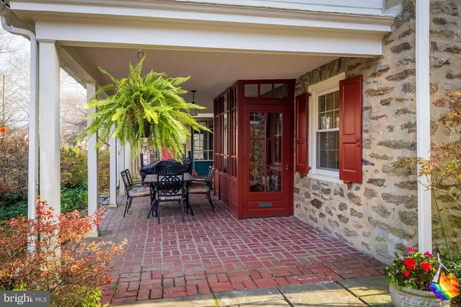 7210 Lincoln Dr, Philadelphia, PA 19119 - Image #2