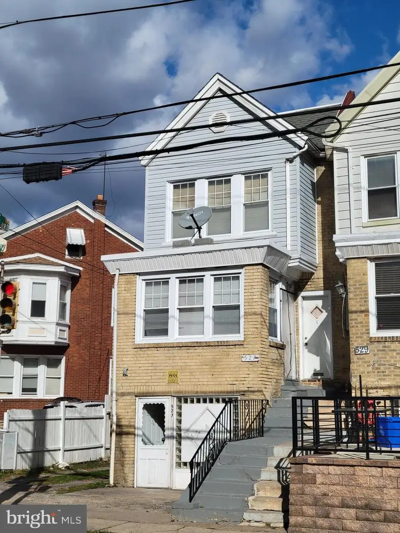 527 Magee Ave, Philadelphia, PA 19111 - Image #2
