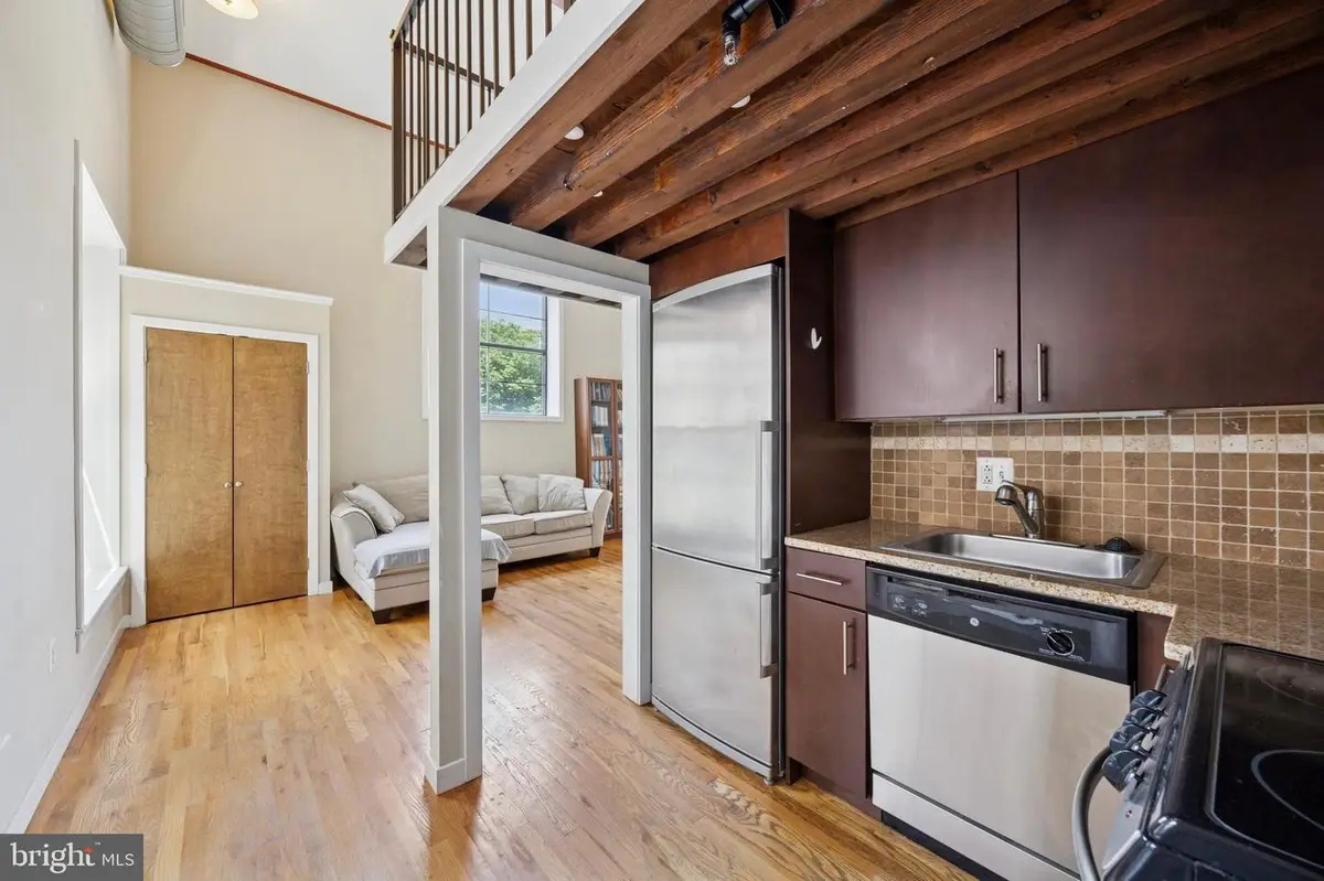 1201 Fitzwater St #204, Philadelphia, PA 19147 - Image #1