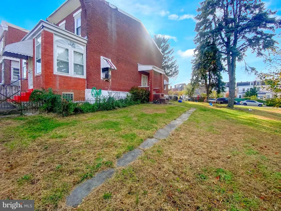 216-20 E Somerville Ave, Philadelphia, PA 19120 - Image #2