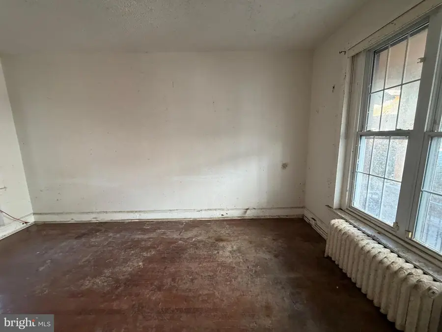 1602 Rowan St, Philadelphia, PA 19140 - Image #3