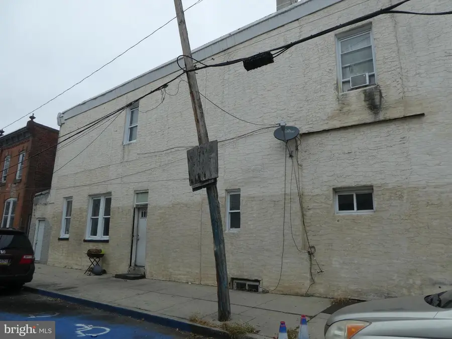 1712 S 23rd St, Philadelphia, PA 19145 - #2