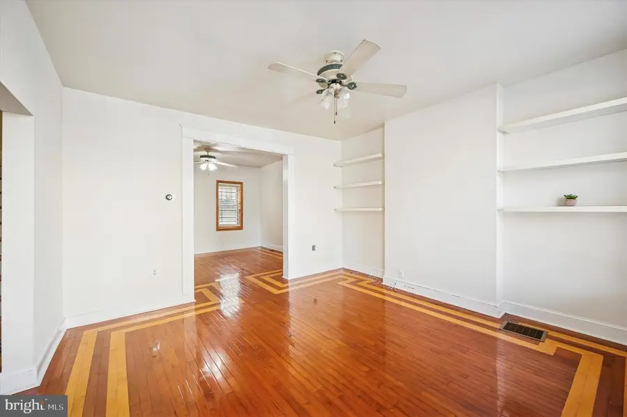 2038 Fairmount Ave, Philadelphia, PA 19130 - Image #3