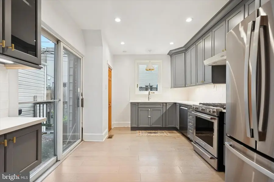 863 N Woodstock St, Philadelphia, PA 19130 - Image #3