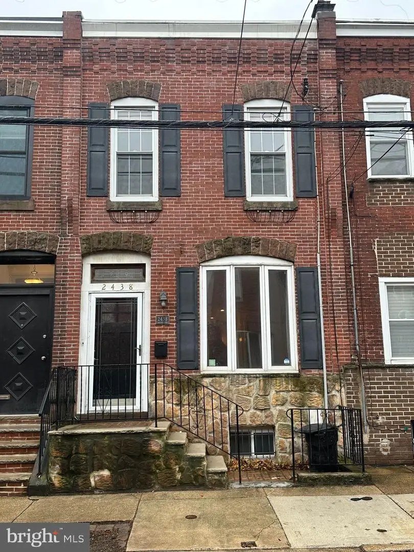 2438 Carpenter St, Philadelphia, PA 19146 - Image #1