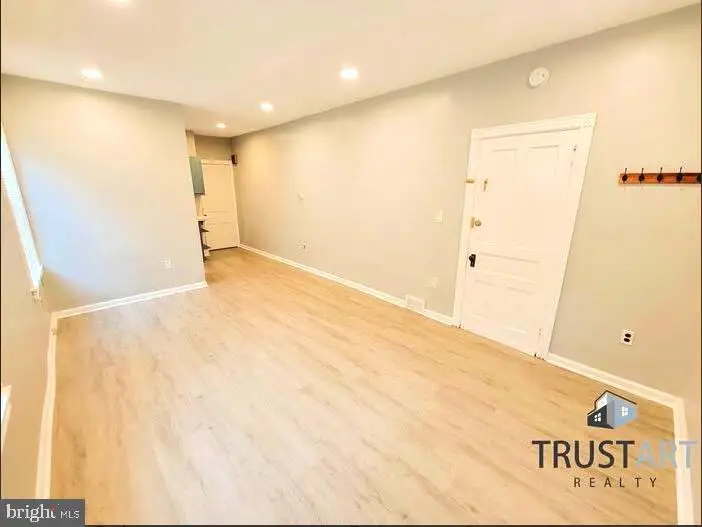 518 Solly Ave, Philadelphia, PA 19111 - Image #2