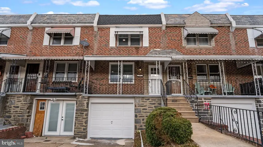 2841 S Simpson St, Philadelphia, PA 19142 - Image #2