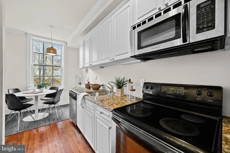 1708 Pine St #3f, Philadelphia, PA 19103 - Image #3