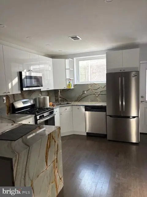 714 Watkins St, PHILADELPHIA, PA 19148