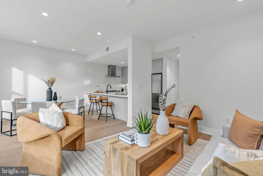 635 N 7th St #c4b, Philadelphia, PA 19123 - Image #3