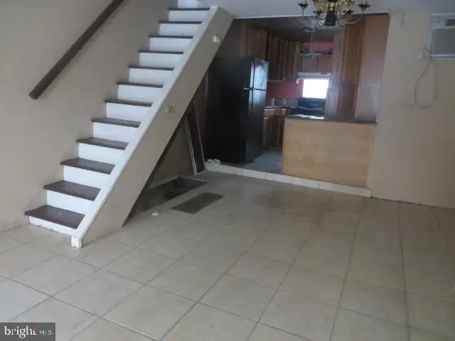 2536 S Philip St, Philadelphia, PA 19148 - Image #2