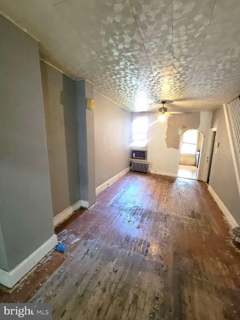 2229 S Bucknell St, Philadelphia, PA 19145 - Image #3