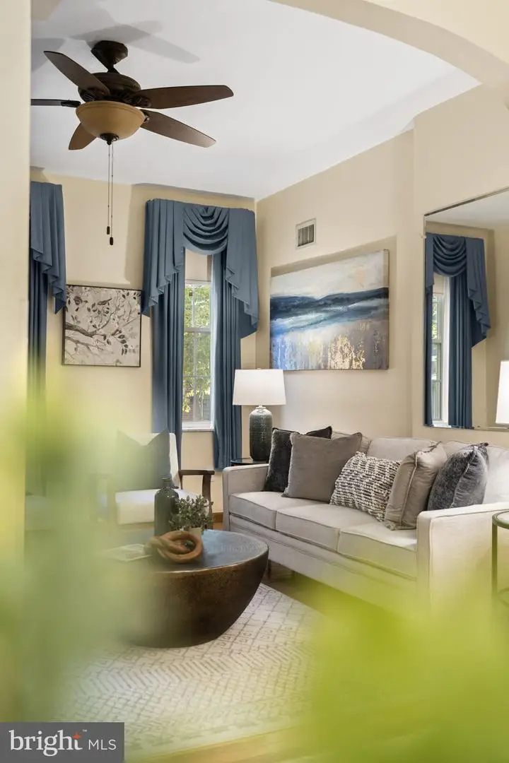 607 Catharine St, Philadelphia, PA 19147 - Image #3