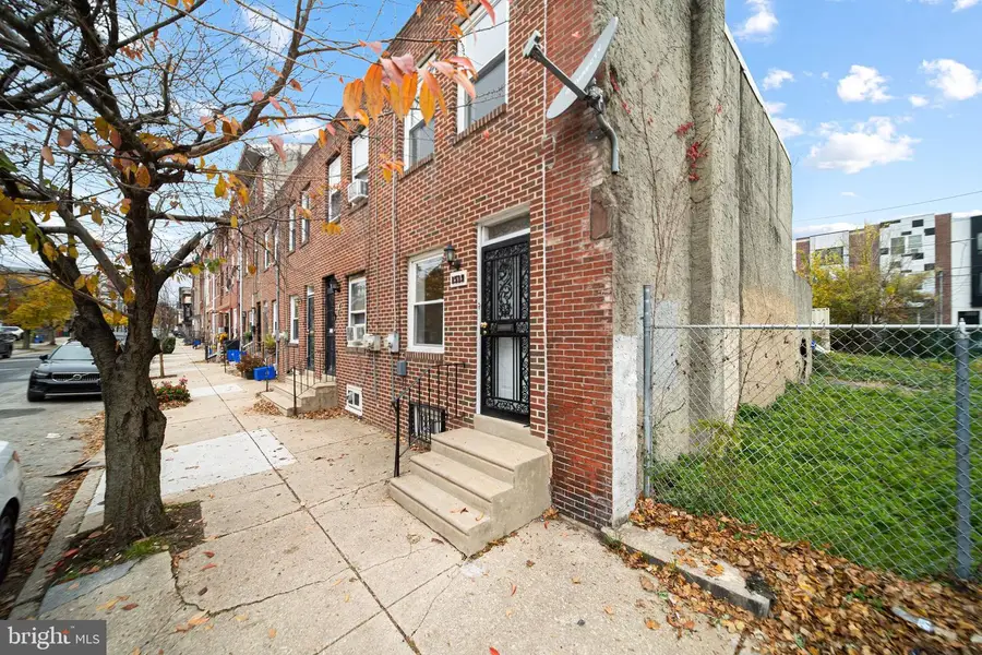 1519 W Thompson St, Philadelphia, PA 19121 - Image #2