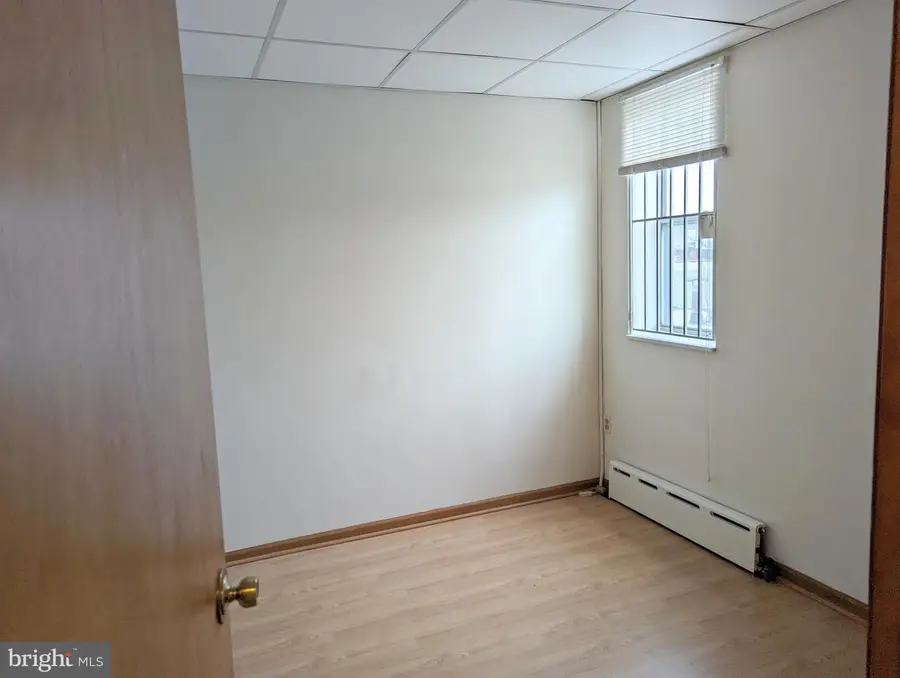 1545 W Passyunk Ave, Philadelphia, PA 19145 - Image #3