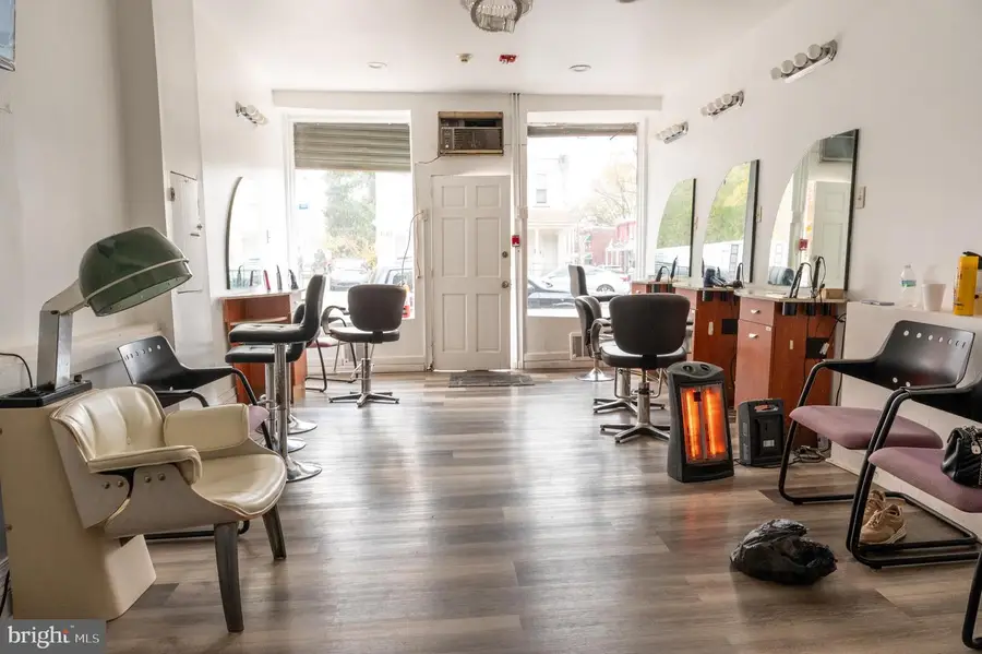 835 E Chelten Ave, Philadelphia, PA 19138 - Image #2