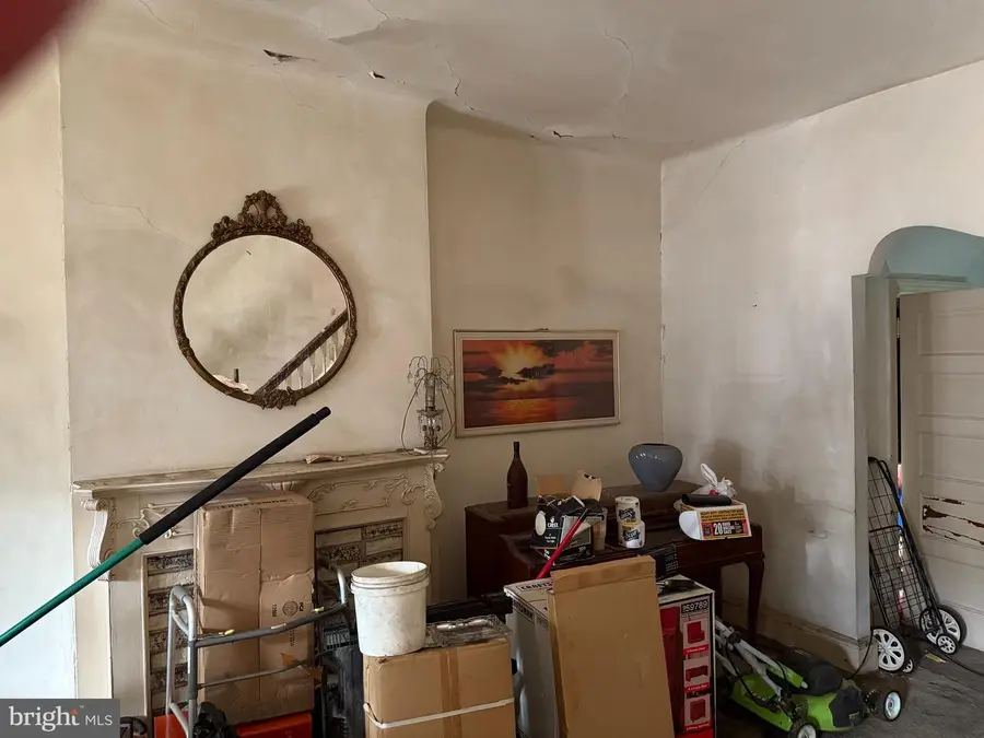 2347 W Hagert St, Philadelphia, PA 19132 - Image #3